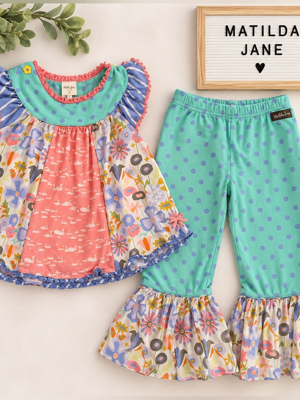 Girls' Floral Mix Green & Coral Pajama Set